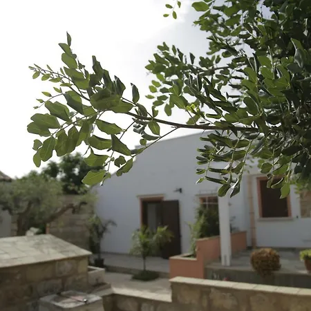 Antico Casale Sul Mare Holiday home Custonaci