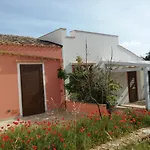 Antico Casale Sul Mare 度假居 *